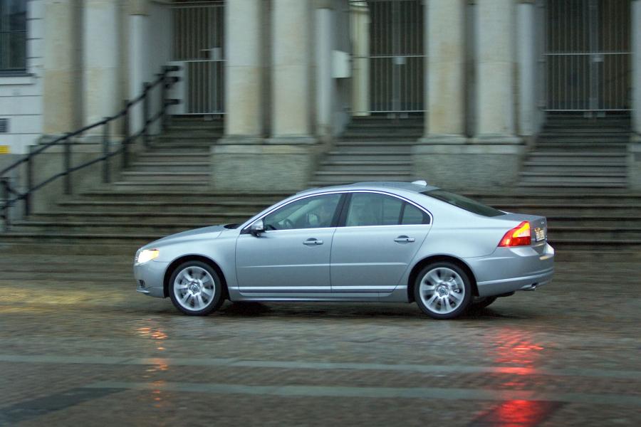  Volvo S80 2006 года  (фото 125 из 160)